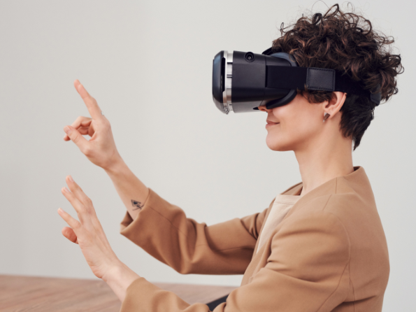 علاج التعرض للواقع الافتراضي (العلاج بالمحاكاة VR)